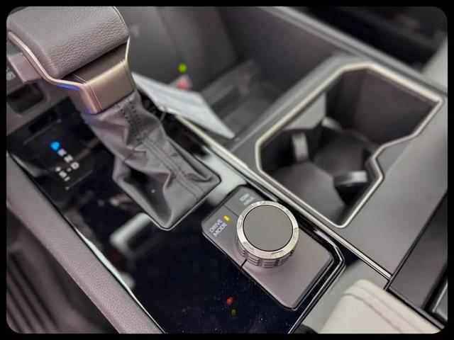 2026 Toyota Tundra Limited CrewMax 5.5' Bed