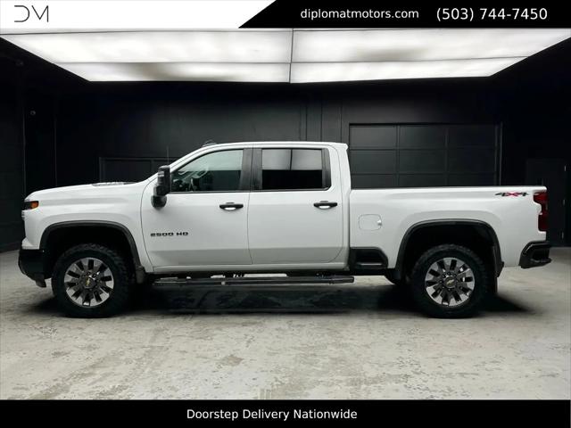 2024 Chevrolet Silverado 2500HD 4WD Crew Cab Standard Bed Custom