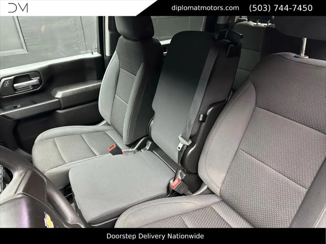 2024 Chevrolet Silverado 2500HD 4WD Crew Cab Standard Bed Custom