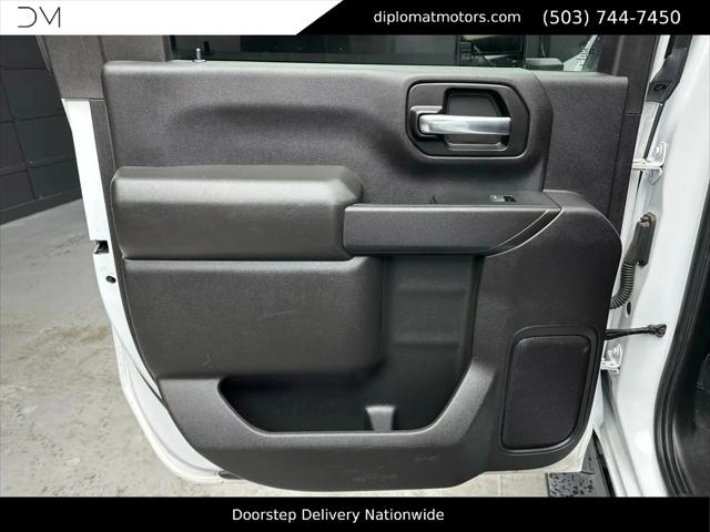 2024 Chevrolet Silverado 2500HD 4WD Crew Cab Standard Bed Custom