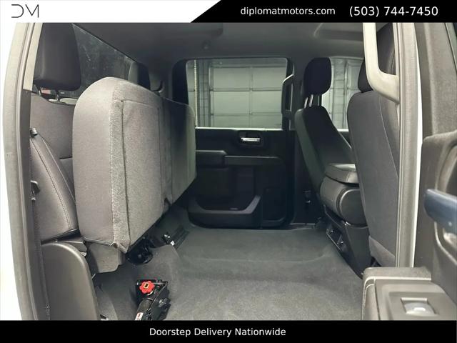 2024 Chevrolet Silverado 2500HD 4WD Crew Cab Standard Bed Custom