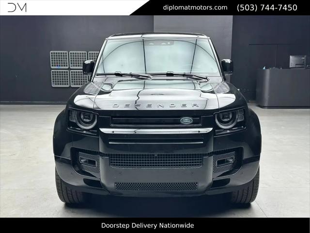 2025 Land Rover Defender 110 P525 V8