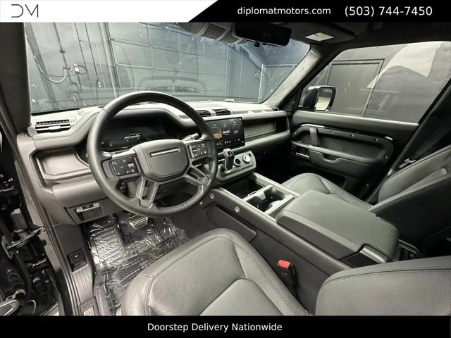 2025 Land Rover Defender 110 P525 V8