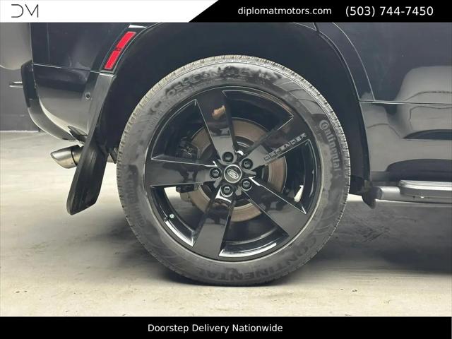 2025 Land Rover Defender 110 P525 V8