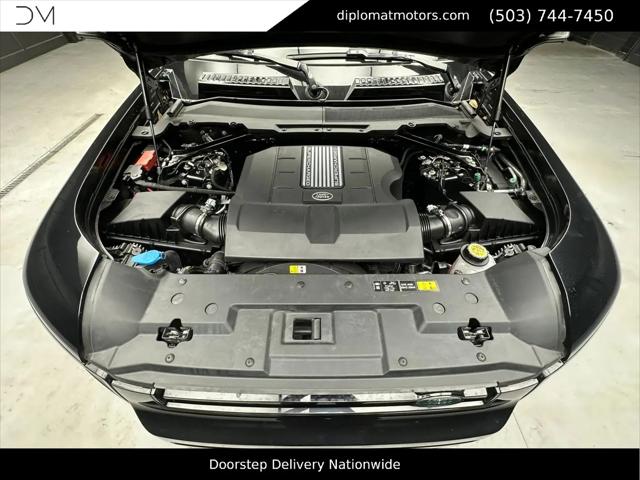 2025 Land Rover Defender 110 P525 V8