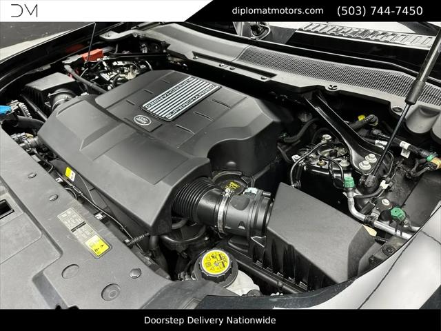2025 Land Rover Defender 110 P525 V8