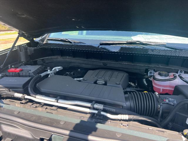 2026 Chevrolet Silverado 1500 4WD Crew Cab Standard Bed LT