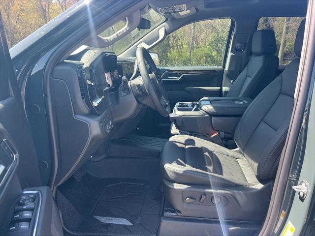 2026 Chevrolet Silverado 1500 4WD Crew Cab Standard Bed LT