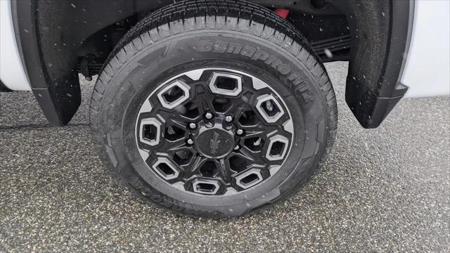 2024 Chevrolet Silverado 2500HD 4WD Crew Cab Standard Bed LTZ