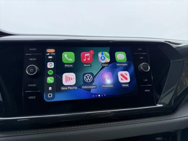 2023 Volkswagen Taos 1.5T SEL