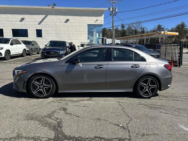 2022 Mercedes-Benz A 220 4MATIC