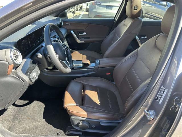 2022 Mercedes-Benz A 220 4MATIC