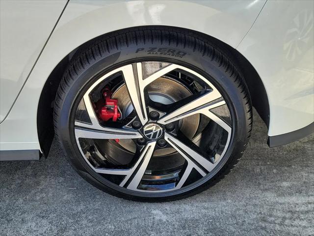 2026 Volkswagen Golf GTI SE