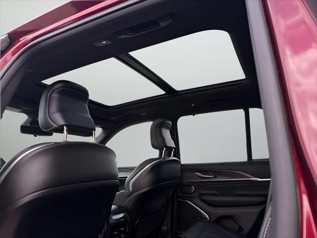 2023 Jeep Grand Cherokee Overland 4x4