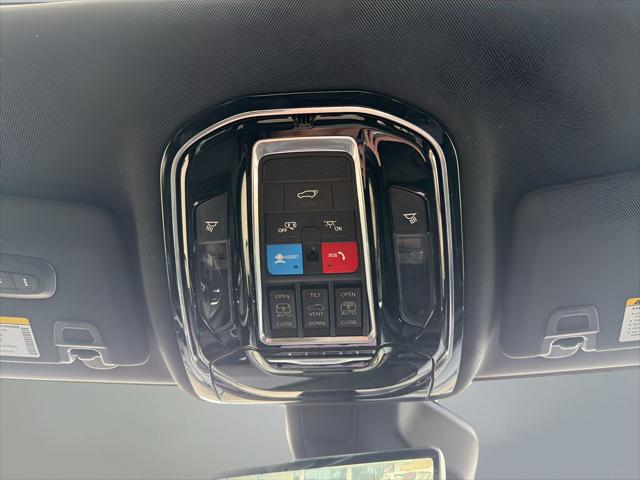 2023 Jeep Grand Cherokee Overland 4x4
