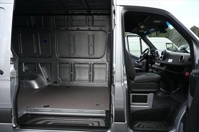 2026 Mercedes-Benz Sprinter 3500 Standard Roof 4-Cyl Diesel HO