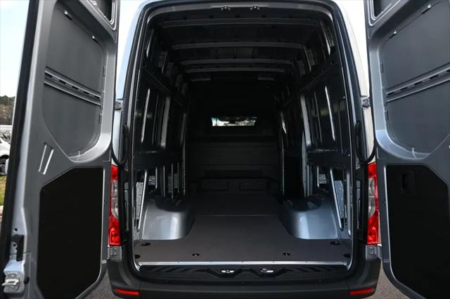 2026 Mercedes-Benz Sprinter 3500 Standard Roof 4-Cyl Diesel HO