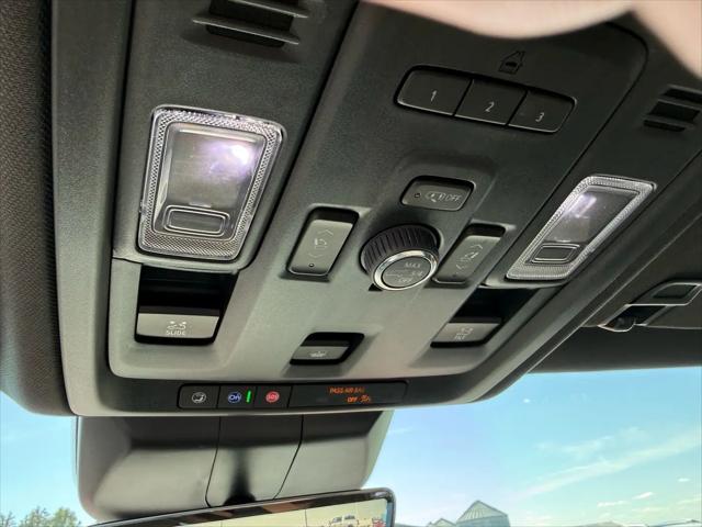 2024 Cadillac Escalade 4WD Sport