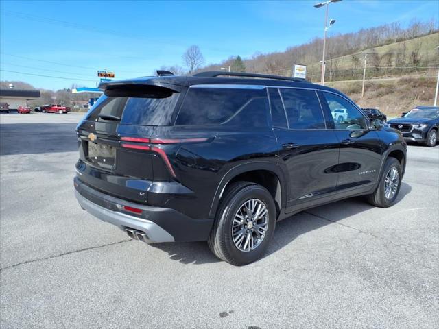 2024 Chevrolet Traverse AWD LT
