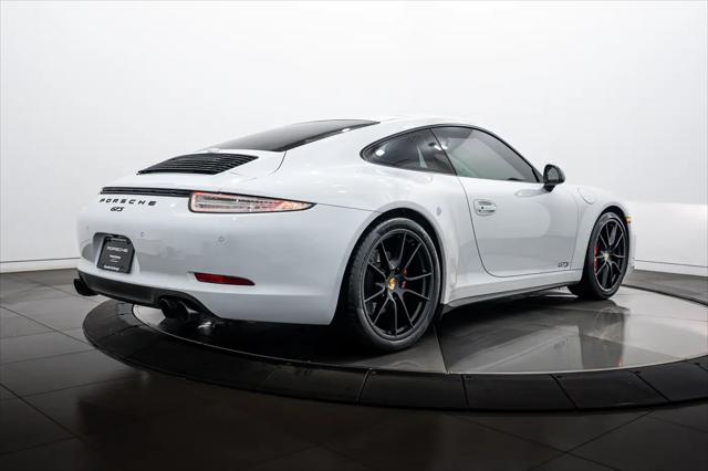 2015 Porsche 911 Carrera GTS