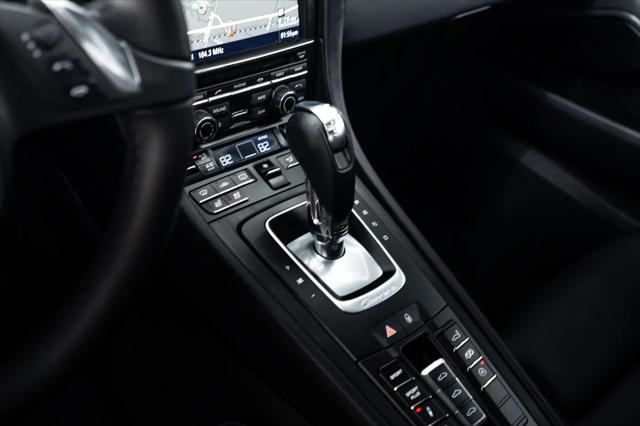 2015 Porsche 911 Carrera GTS