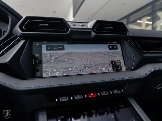 2025 Lamborghini Urus SE