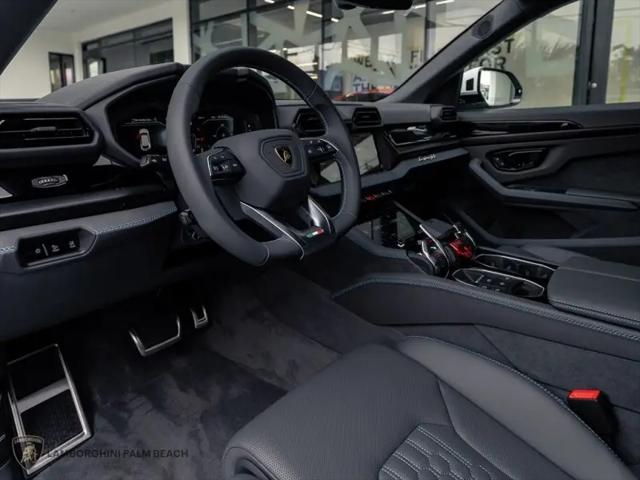 2025 Lamborghini Urus SE