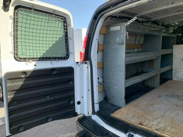2022 GMC Savana Cargo RWD 2500 Regular Wheelbase Work Van