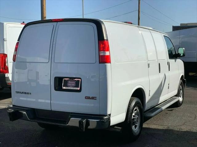 2022 GMC Savana Cargo RWD 2500 Regular Wheelbase Work Van