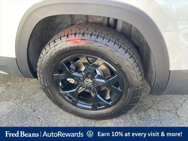 2026 Volkswagen Atlas Peak Edition