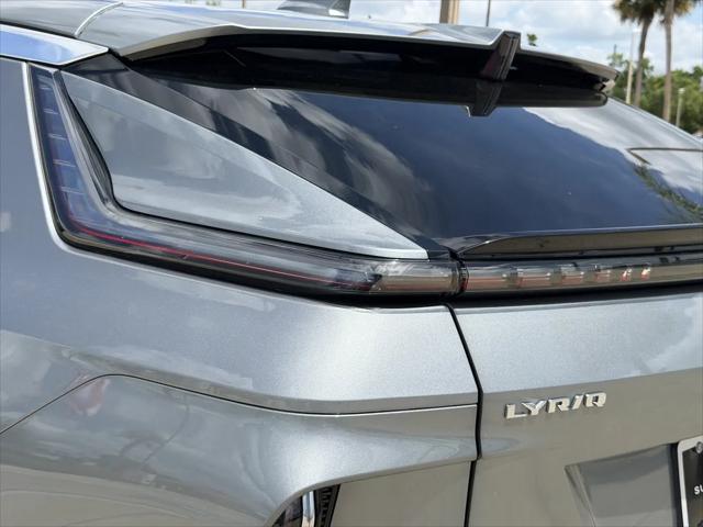 2026 Cadillac iQ Luxury AWD