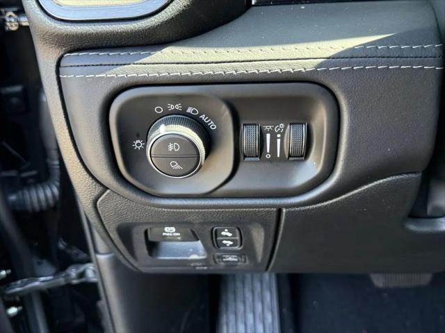 2026 Ram 1500 Limited Crew Cab 4x4 57 Box