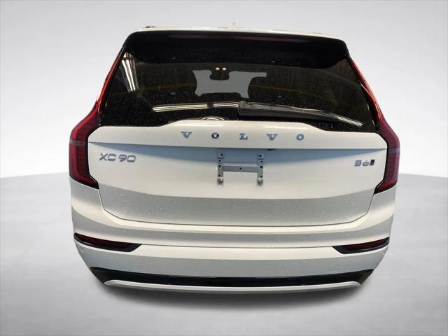 2026 Volvo XC90 Ultra Dark Theme, B6 AWD Gas (mild hybrid), Gasoline, 7 Seats