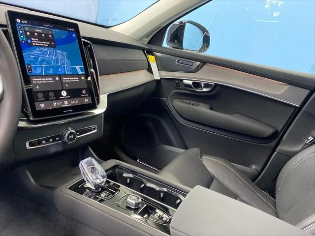 2026 Volvo XC90 Ultra Dark Theme, B6 AWD Gas (mild hybrid), Gasoline, 7 Seats