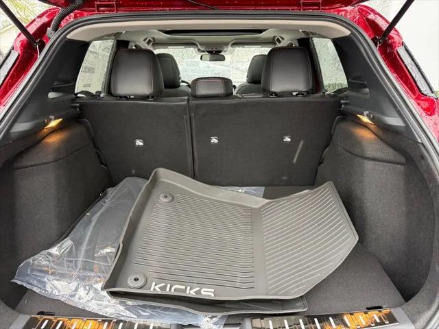 2026 Nissan Kicks SR