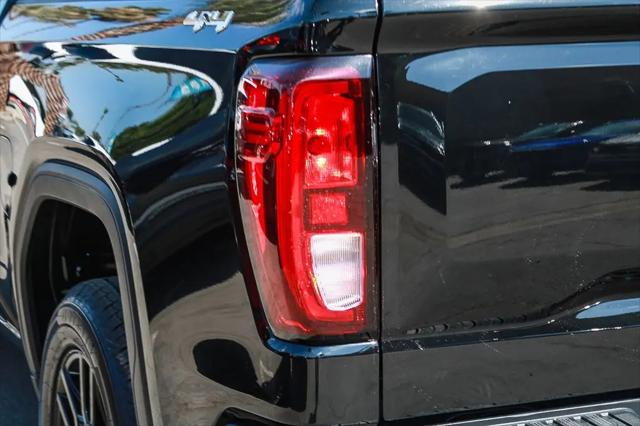 2023 GMC Sierra 1500 4WD Crew Cab Short Box Elevation with 3SB