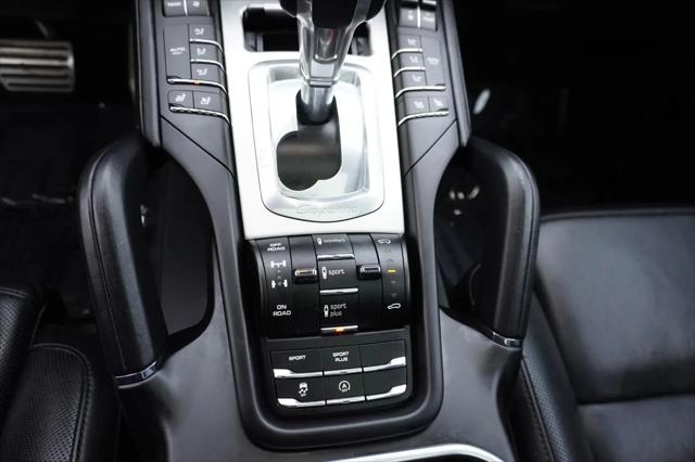 2016 Porsche Cayenne Turbo