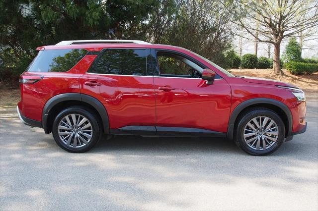 2024 Nissan Pathfinder SL FWD