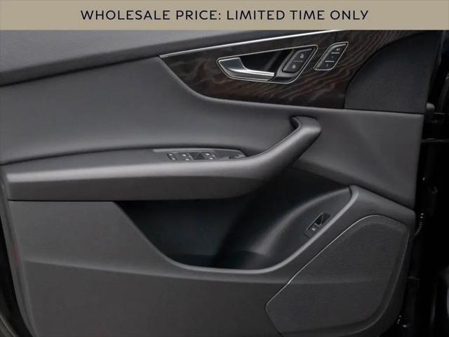 2023 Audi Q8 Premium 55 TFSI quattro Tiptronic