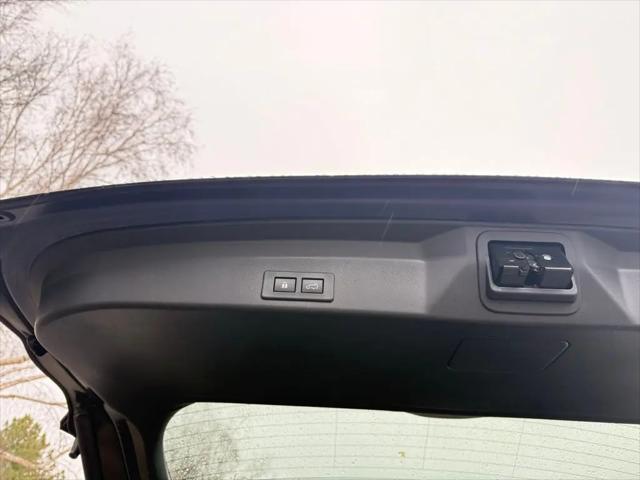 2024 Subaru Ascent Limited 8-Passenger