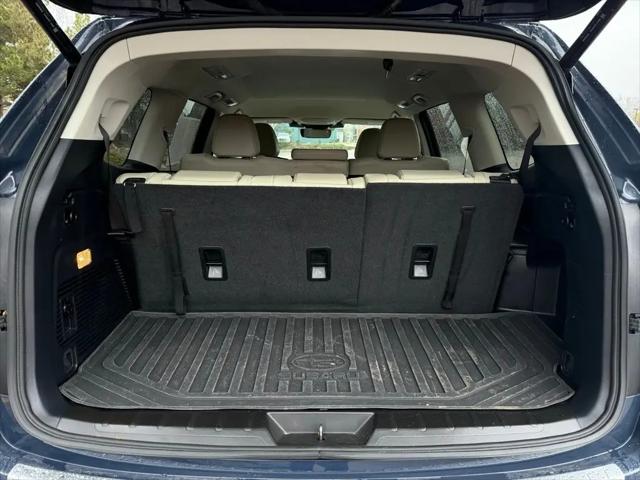 2024 Subaru Ascent Limited 8-Passenger