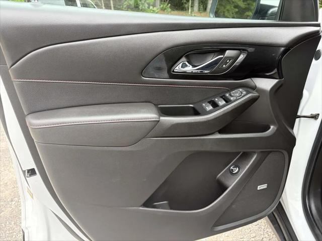 2023 Chevrolet Traverse FWD RS