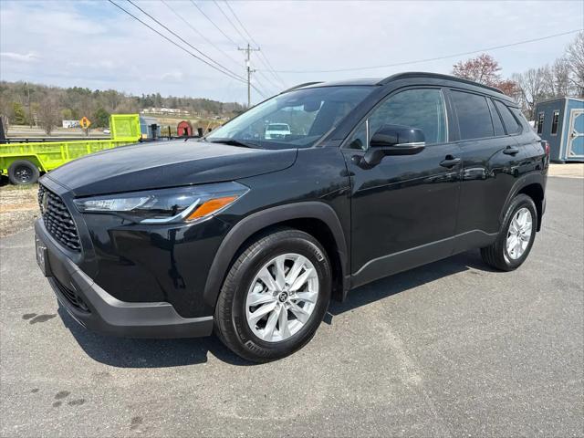 2024 Toyota Corolla Cross LE