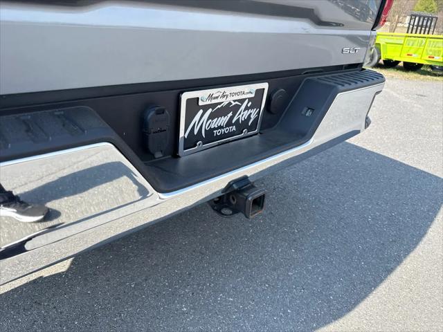 2025 GMC Sierra 1500 4WD Crew Cab Short Box SLT