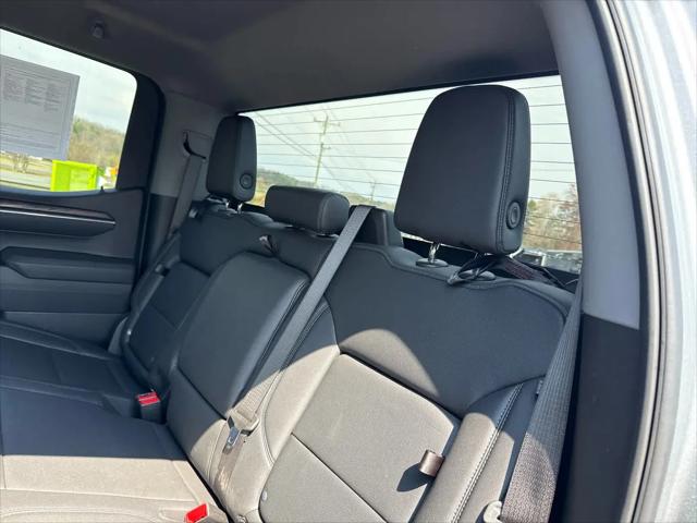 2025 GMC Sierra 1500 4WD Crew Cab Short Box SLT