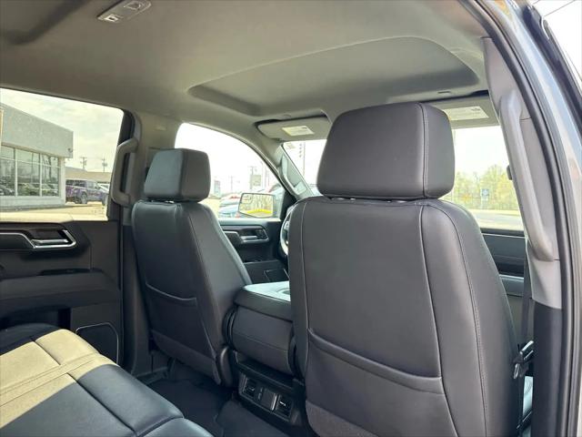 2025 GMC Sierra 1500 4WD Crew Cab Short Box SLT