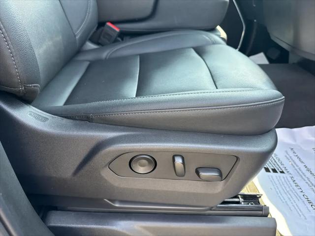 2025 GMC Sierra 1500 4WD Crew Cab Short Box SLT
