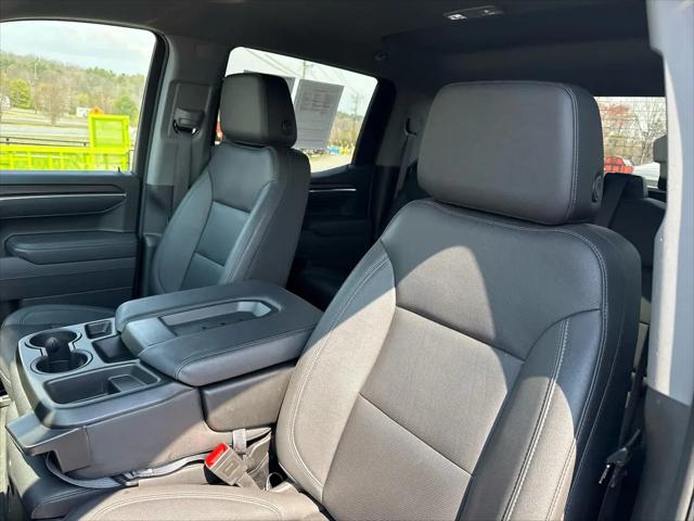2025 GMC Sierra 1500 4WD Crew Cab Short Box SLT