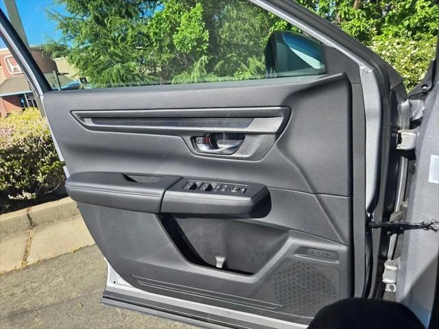 2025 Honda CR-V LX AWD