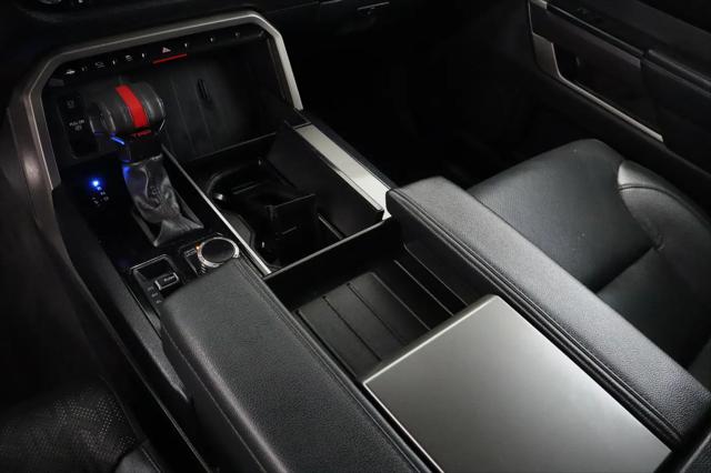 2025 Toyota Sequoia SR5